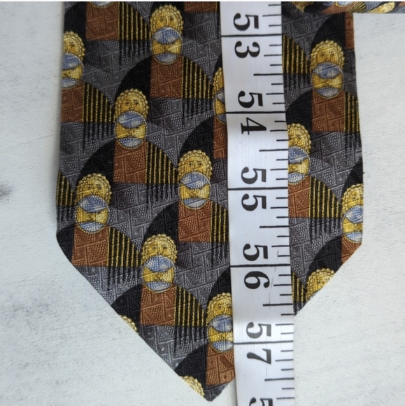 ERMENEGILDO ZEGNA SILK GEOMETRIC DESIGN SUN 🌞 MOON 🌙 MENS TIE - Picture 3 of 8